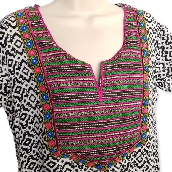 S.R. Fashion Geometric Pattern Short Sleeve Dress Size Small - Picture 2 of 6